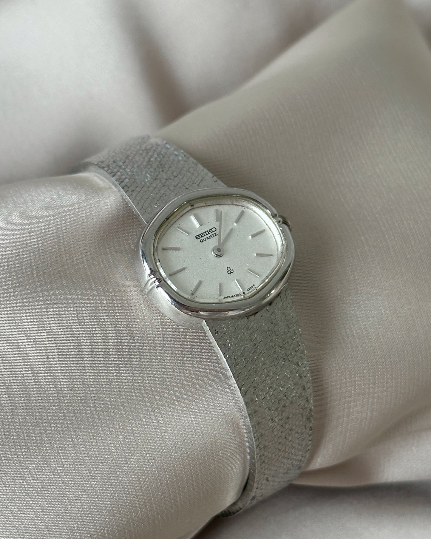 Seiko Vintage Silver Tone Bangle Watch