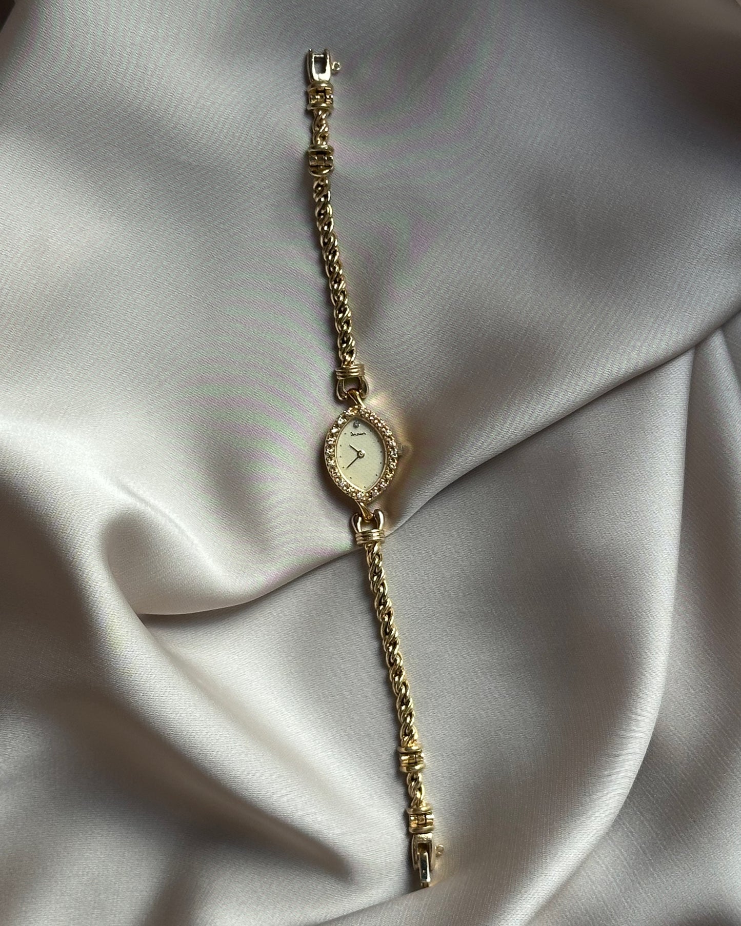 Super Petite Marquise Diamondette Watch