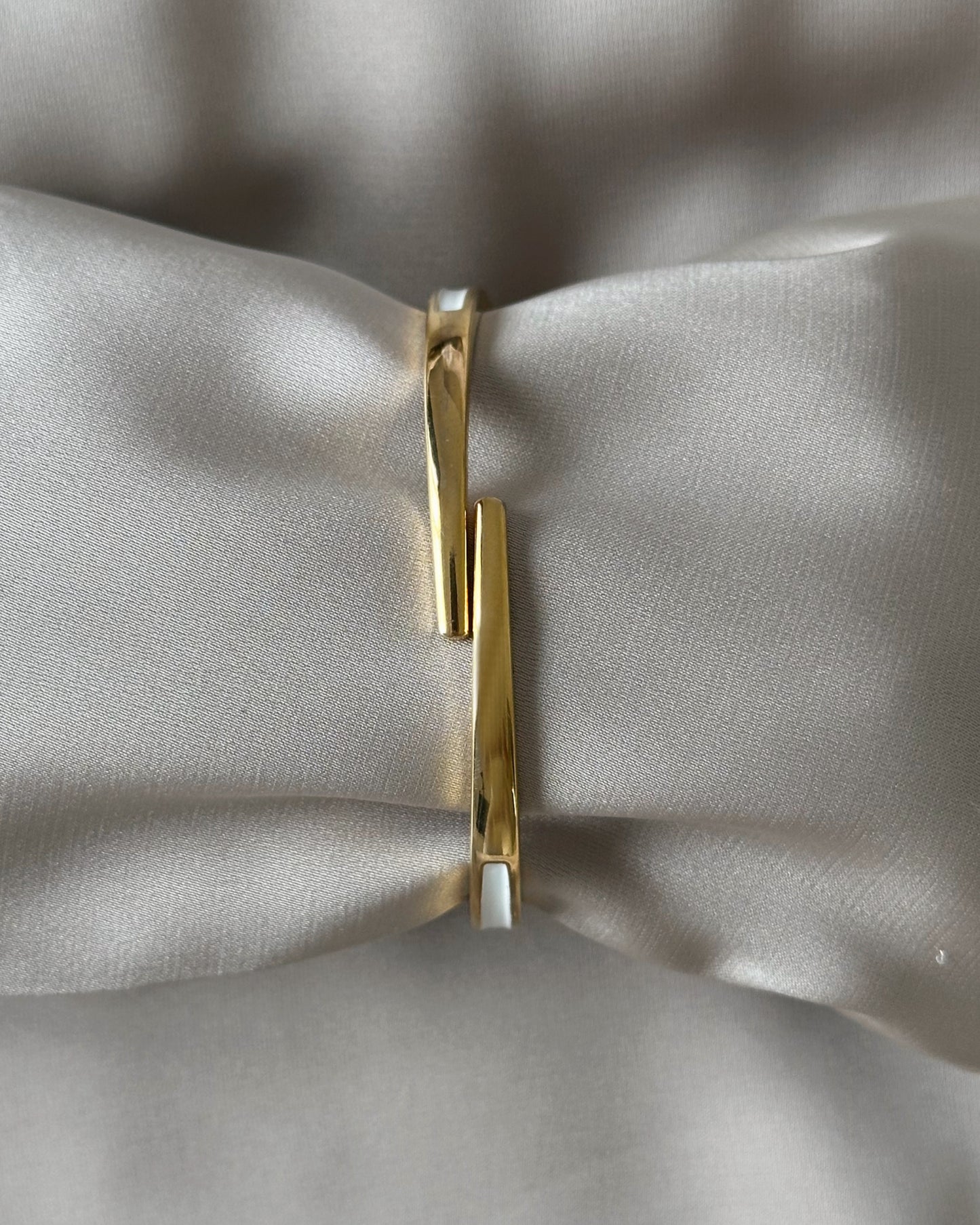 Vintage Yellow Floral Peek-A-Boo Bangle Watch