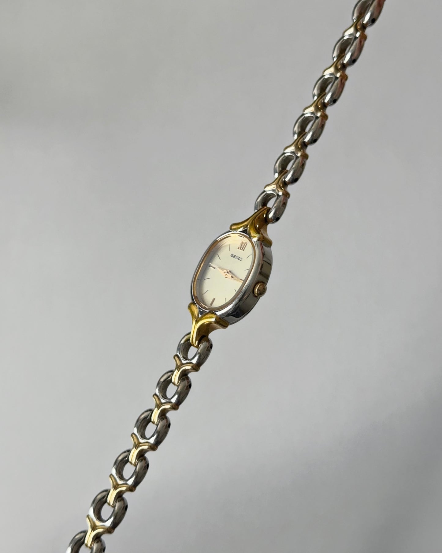 Rare Seiko Aqua Tail Dual Tone Watch