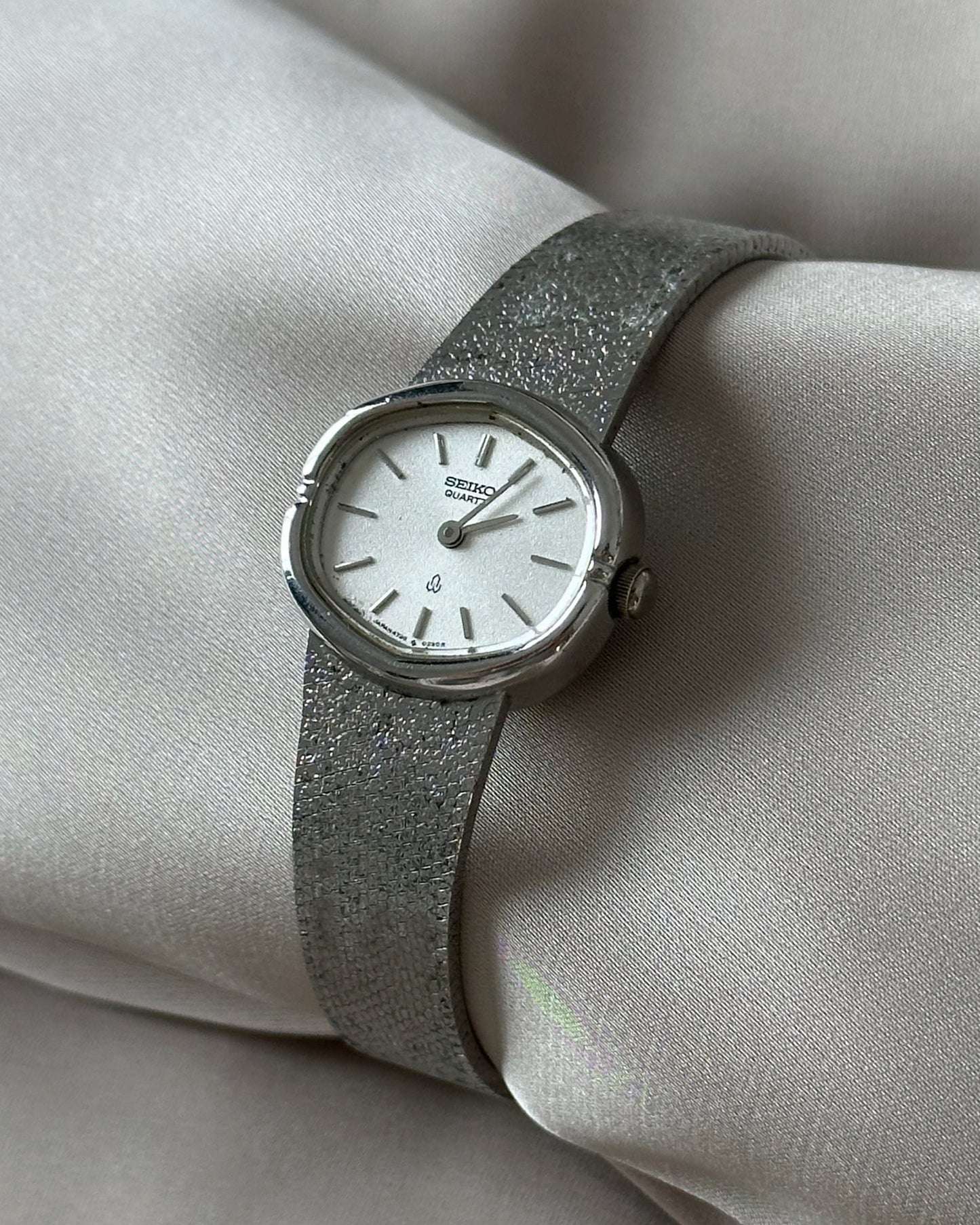 Seiko Vintage Silver Tone Bangle Watch