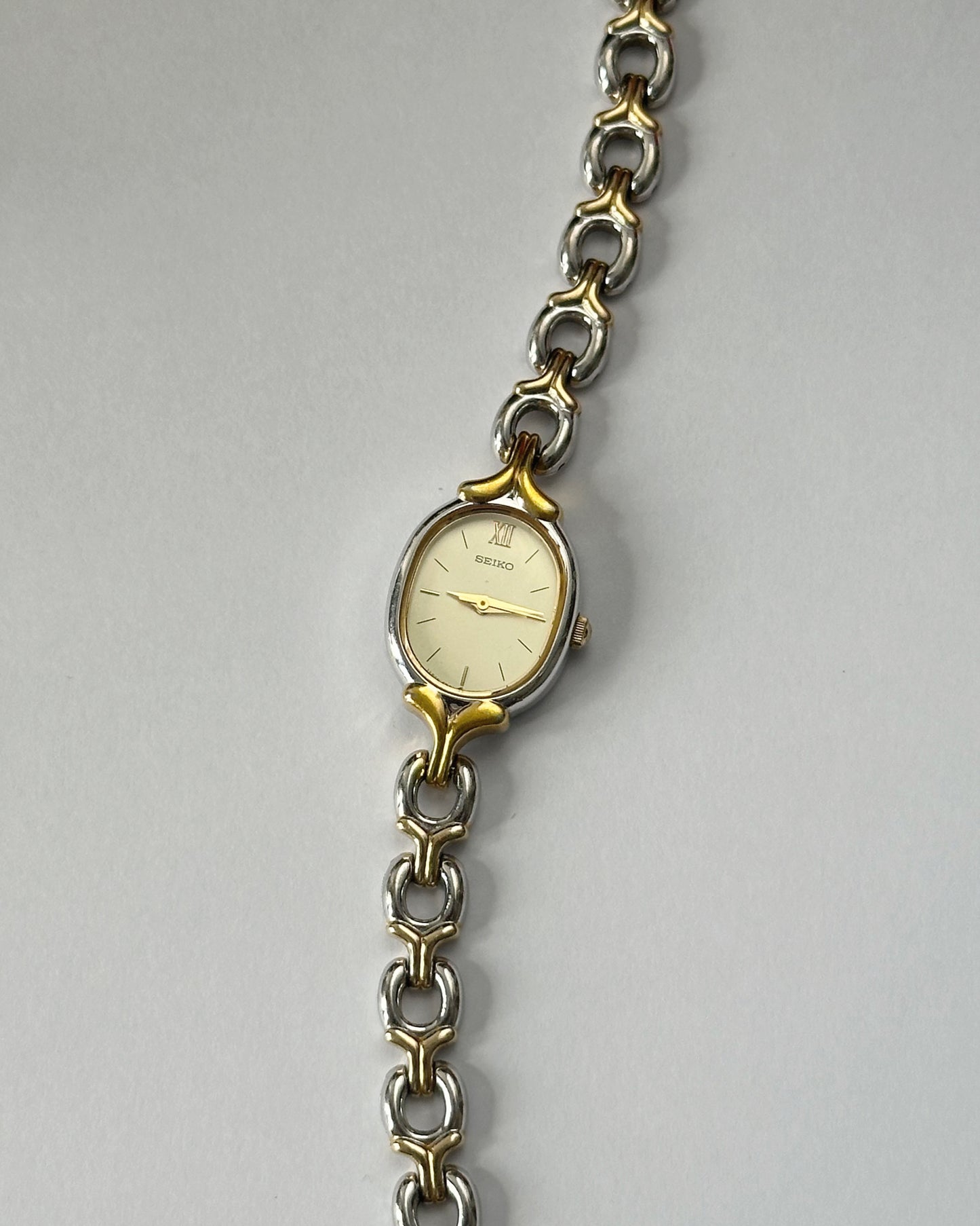 Rare Seiko Aqua Tail Dual Tone Watch