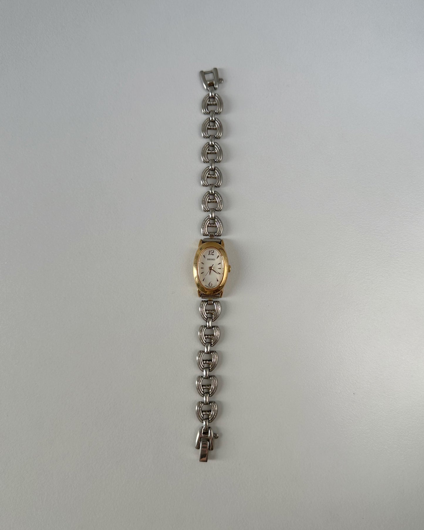 Vintage baignoire seiko watch