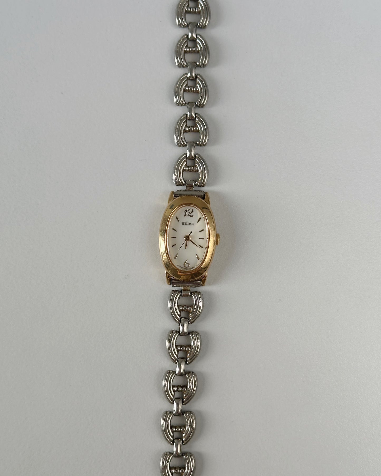 Vintage baignoire seiko watch dual tone