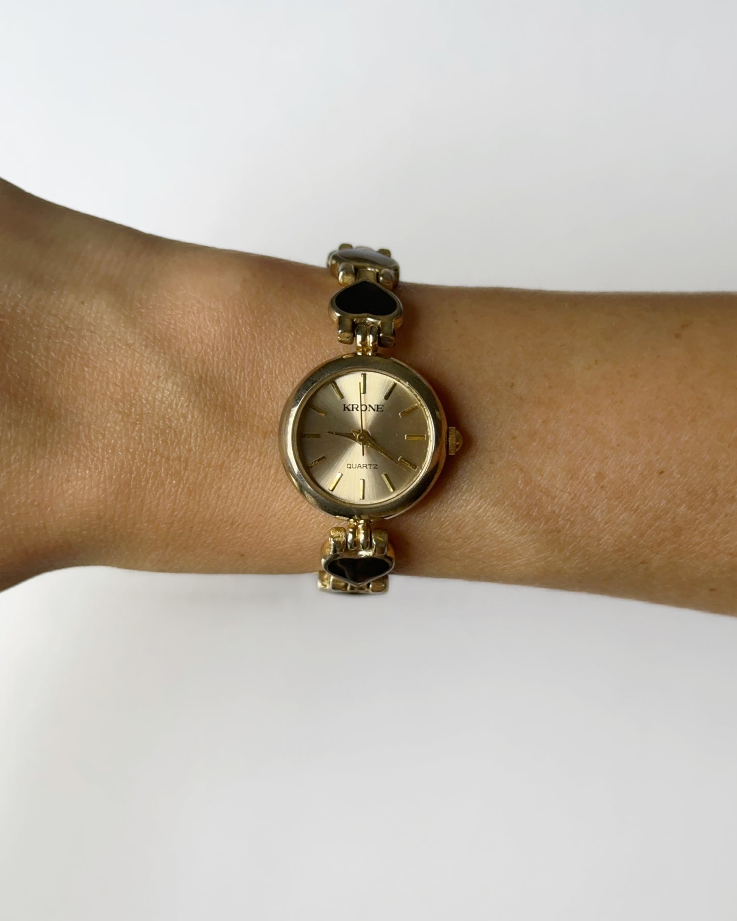 black heart watch