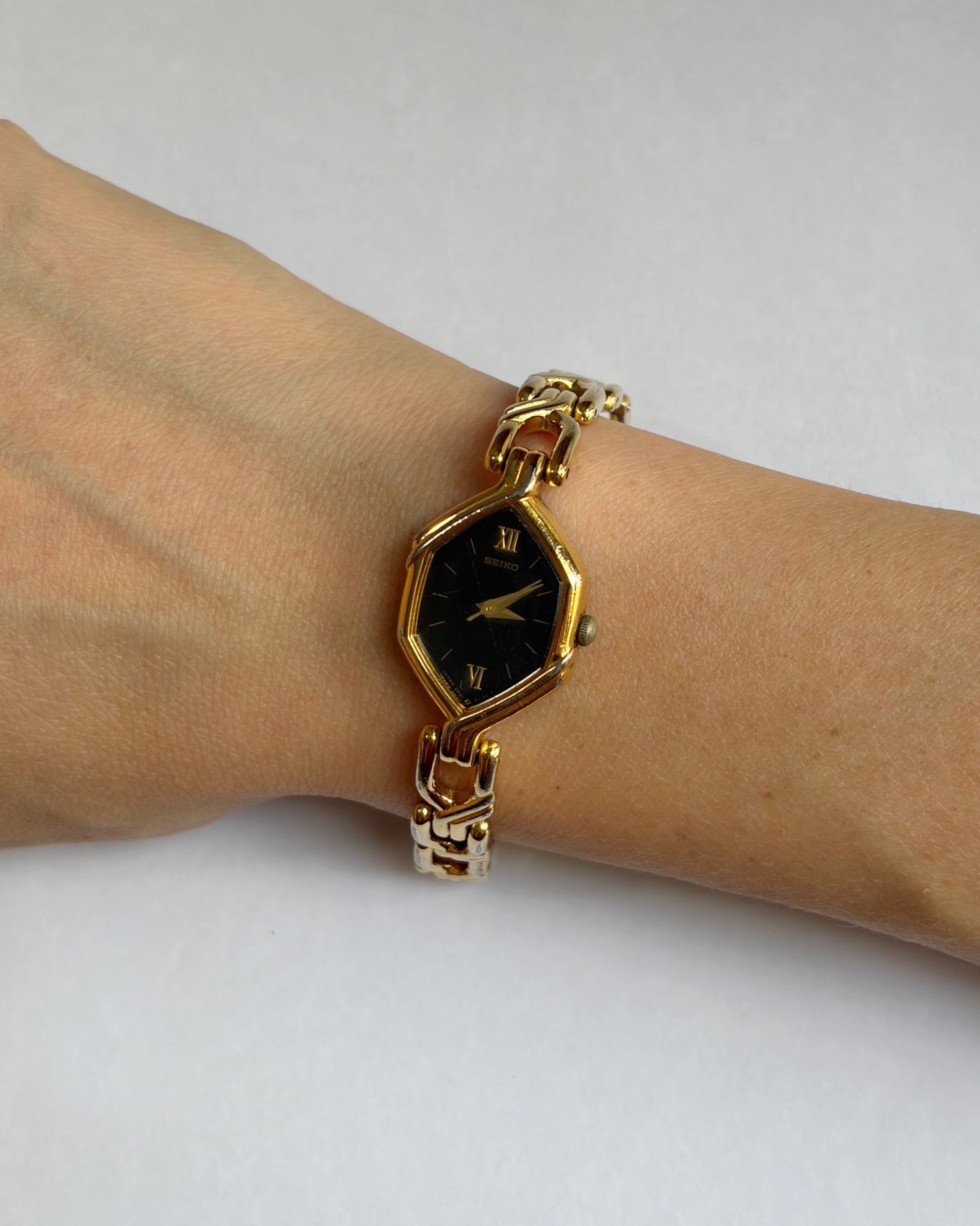 Vintage Seiko Hexagonal Black Dial Bracelet Watch