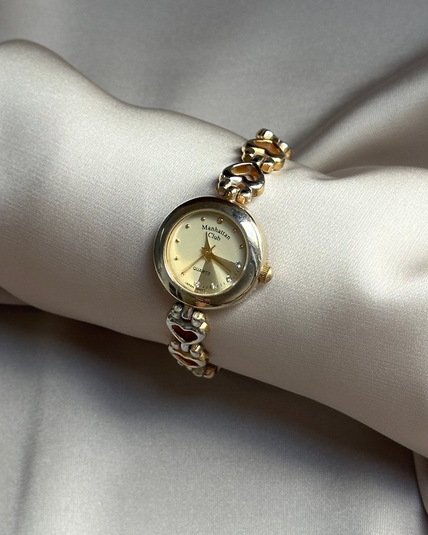 Manhattan Club Heartlink Vintage Watch