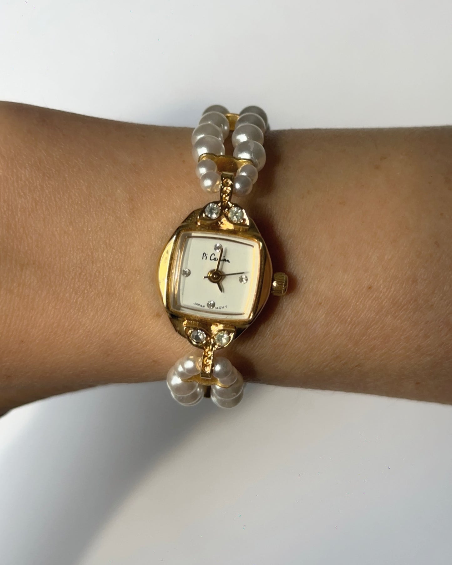 Petite Pearl Manual Winding Gold Tone Watch
