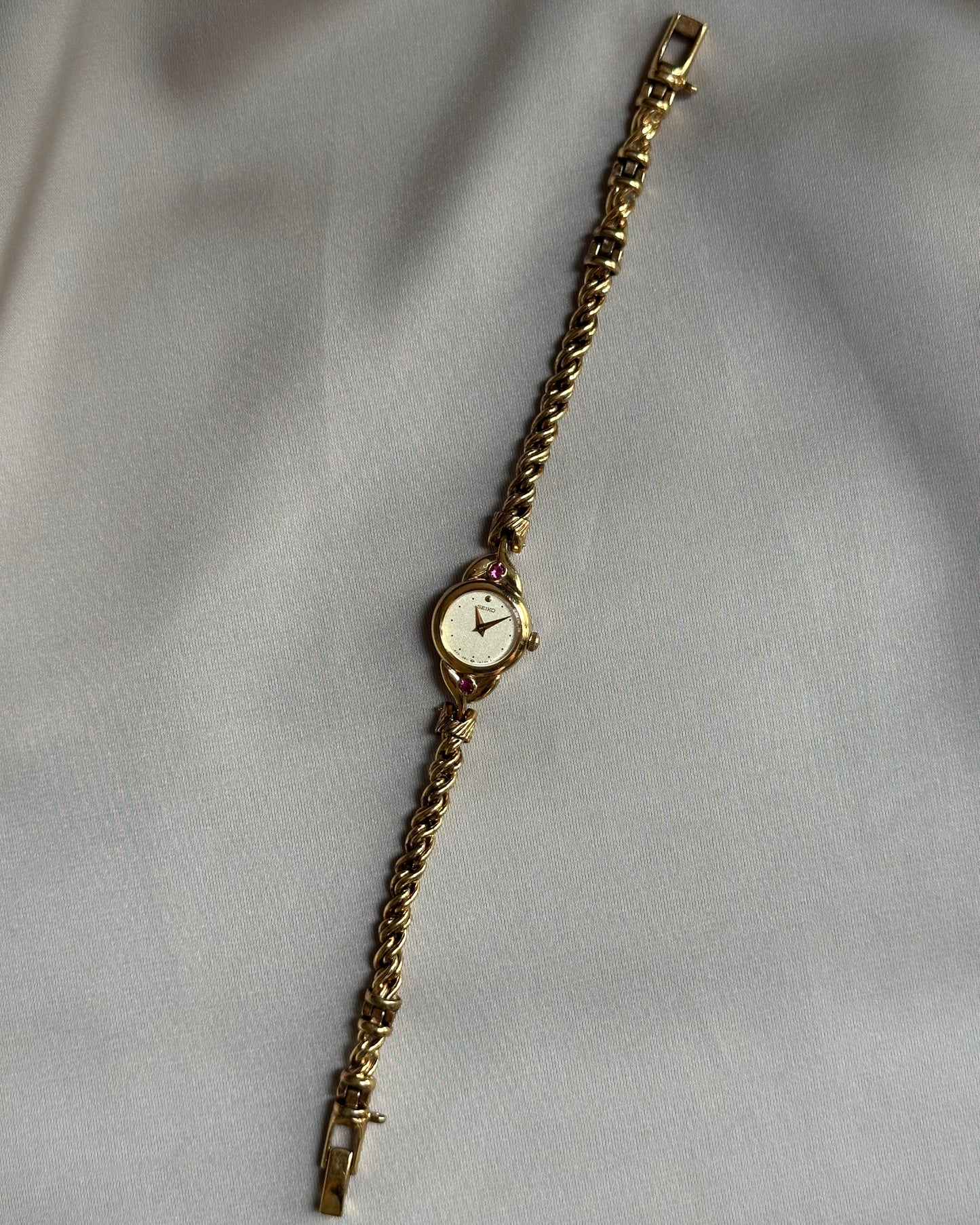 Rare Seiko Tiny Pink Gem Accent Rope Watch