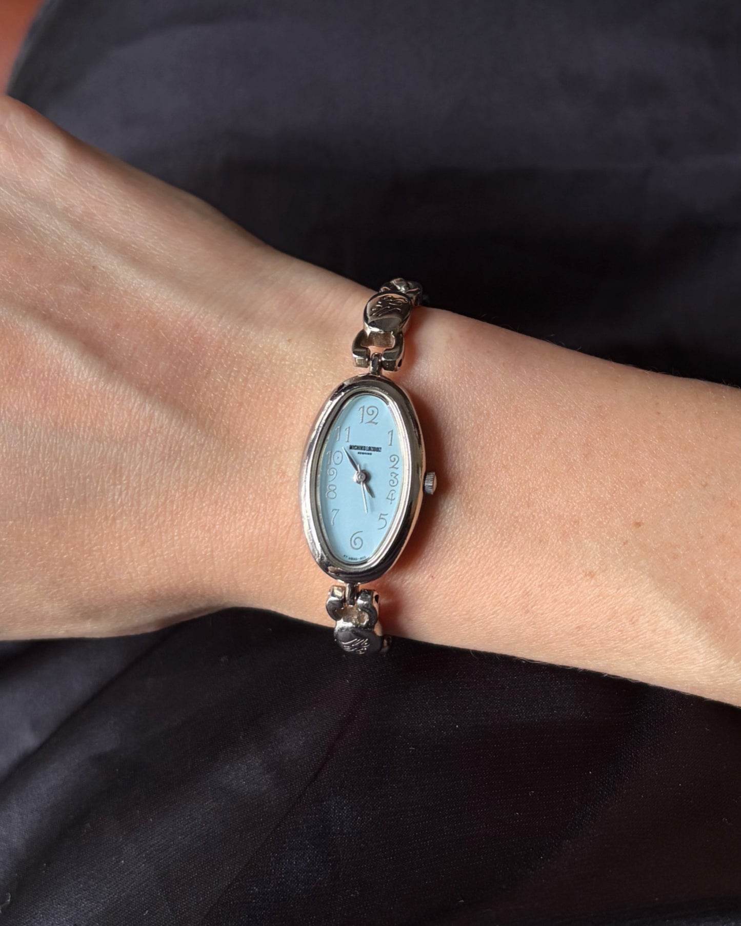 Silver Bloom Oval-Face Chain Watch