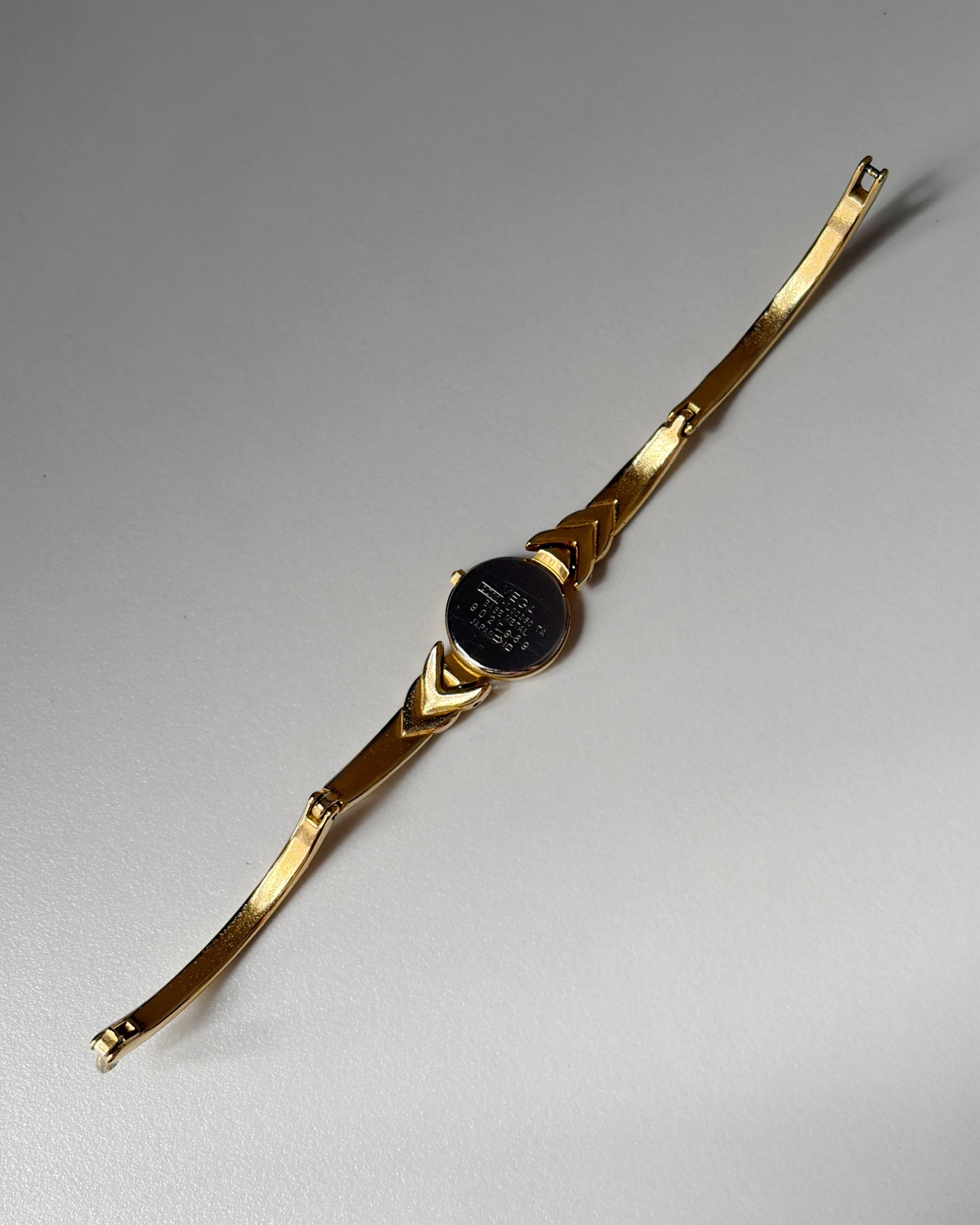 90s Fill Gold Bangle Watch