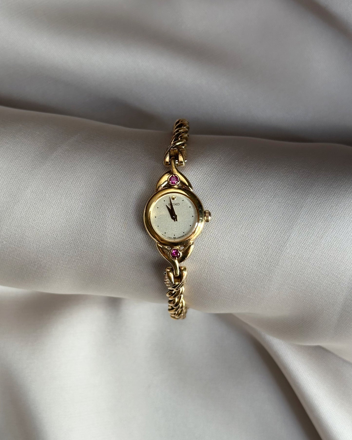 Rare Seiko Tiny Pink Gem Accent Rope Watch