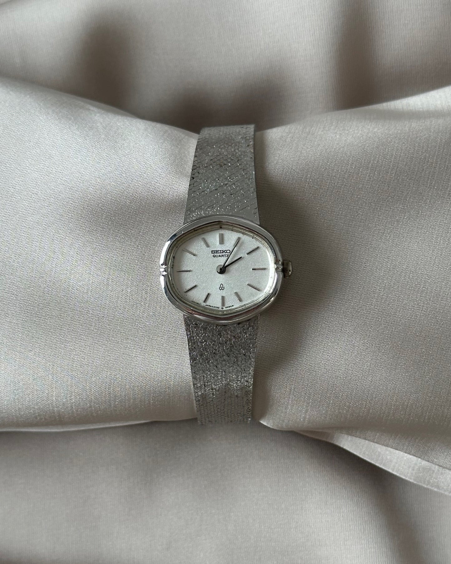 Seiko Vintage Silver Tone Bangle Watch