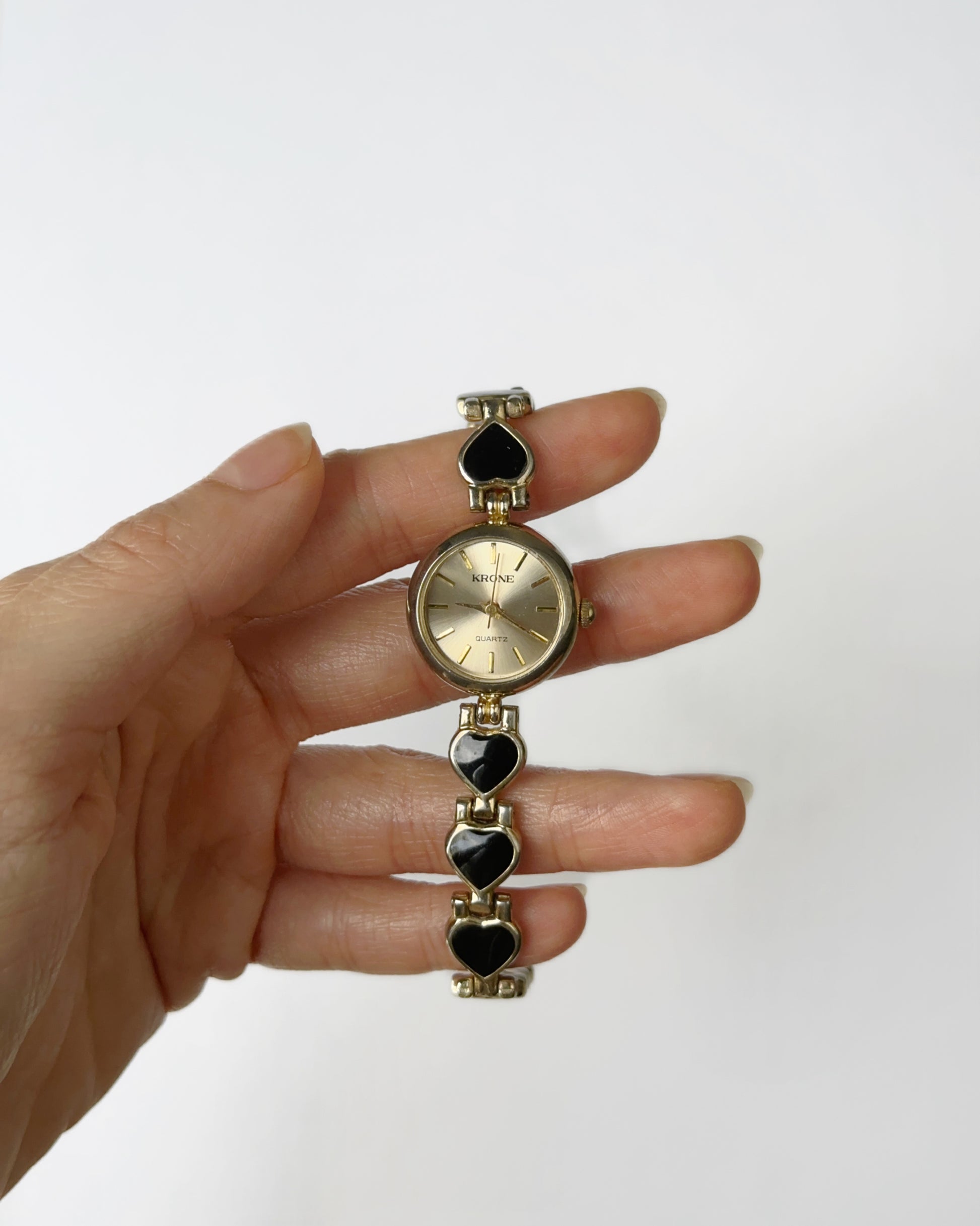 Black hearts gold vintage watch japan