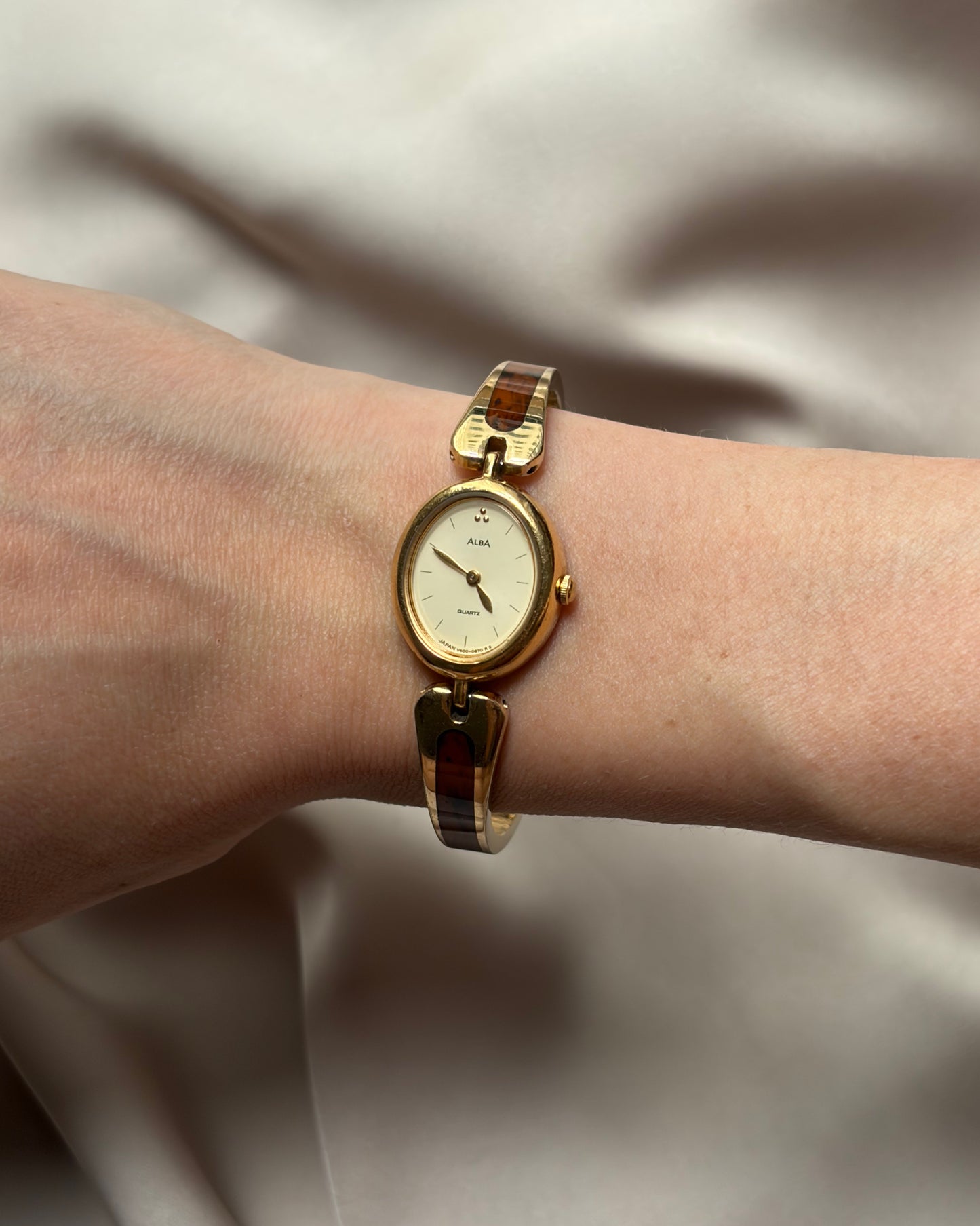 Rare Alba Quartz Gold & Tortoiseshell Bangle Watch