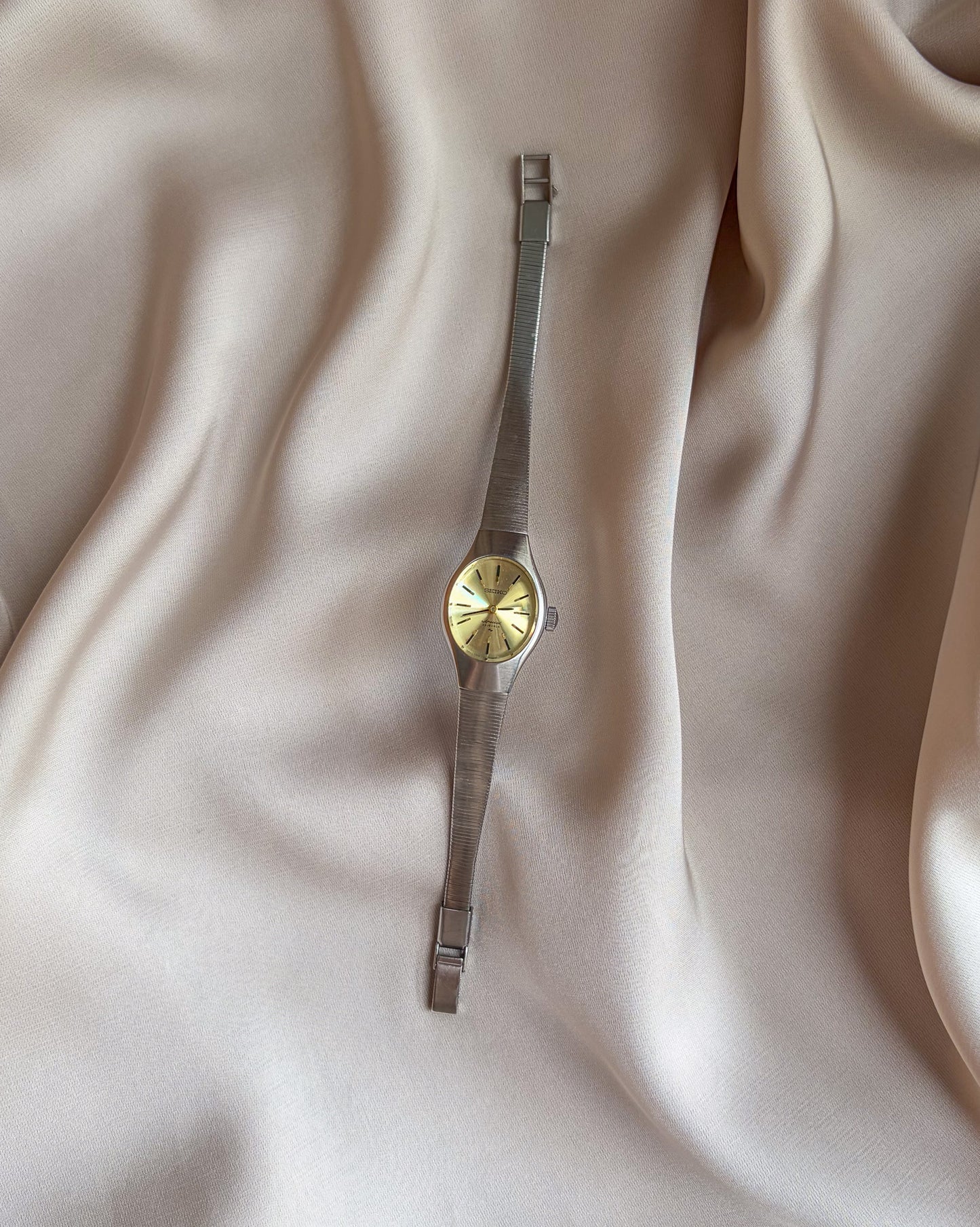 70s Seiko Silver Disc Dial Manual Wind Watch