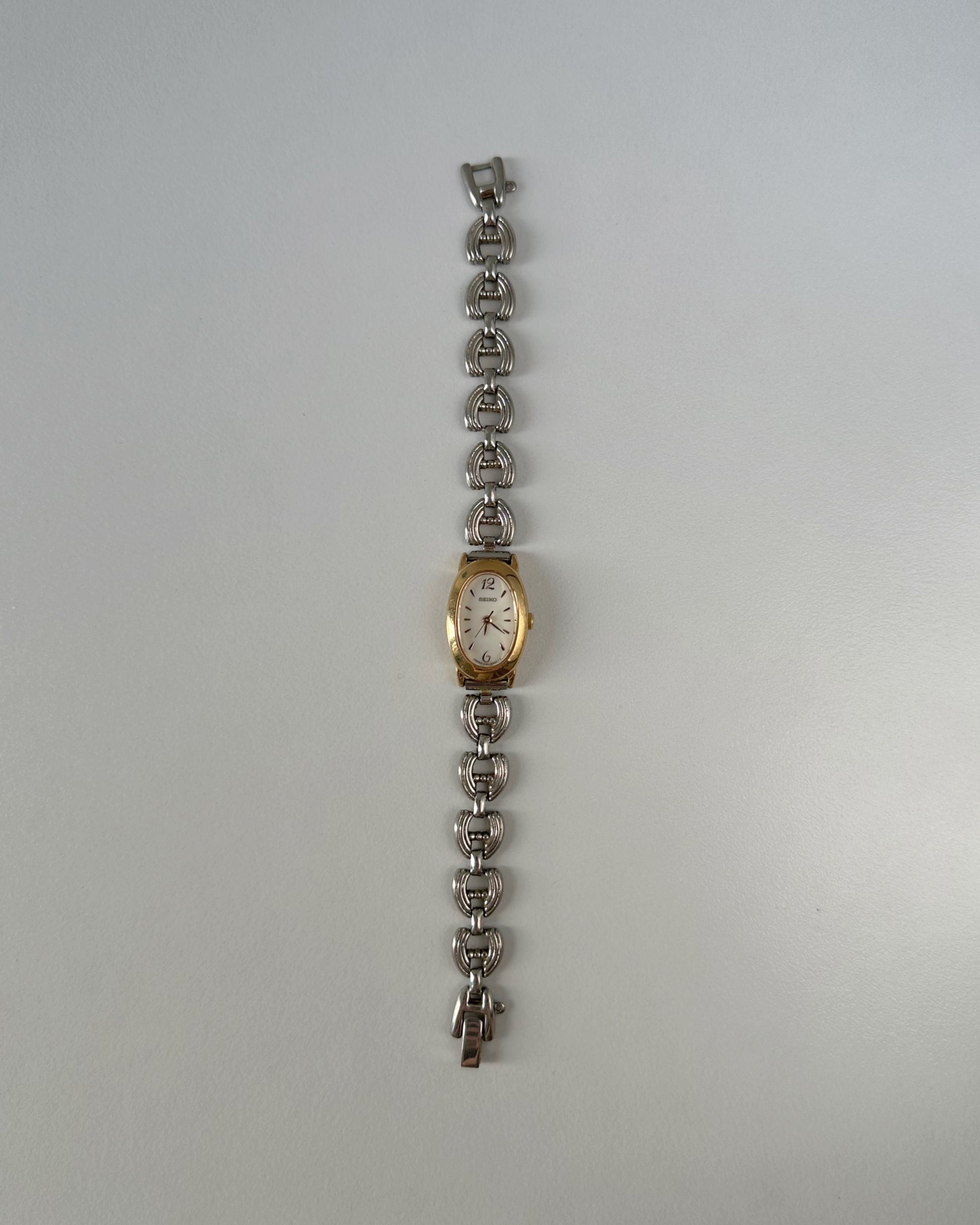 Vintage baignoire seiko watch