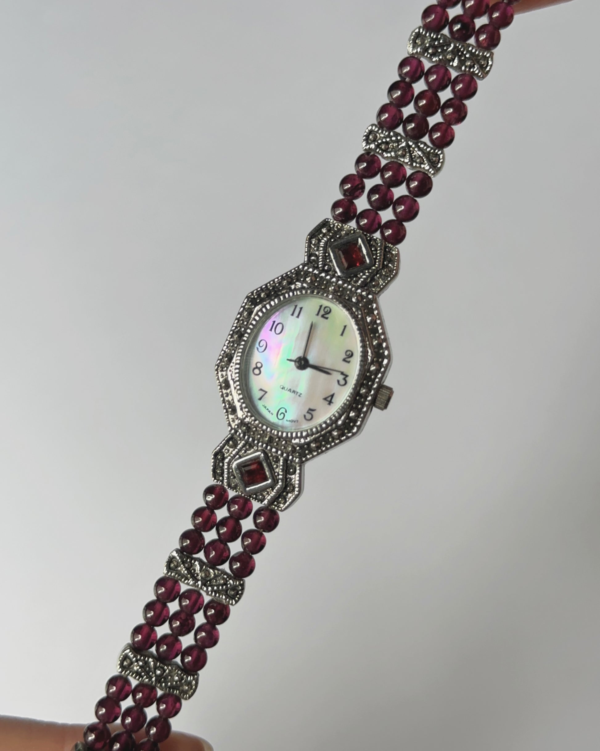 Wine bead pearl watch